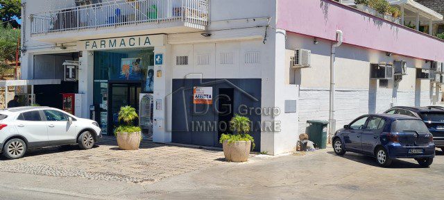 Locale commerciale in affitto a Alcamo