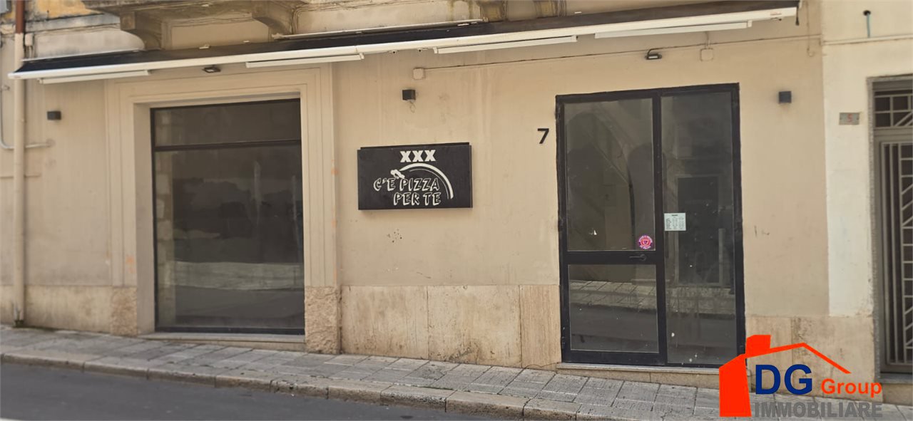 Locale commerciale in affitto a Alcamo