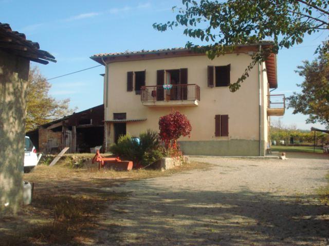 Casa indipendente con giardino a Poggibonsi