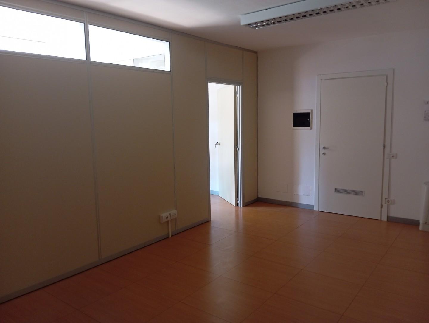 Ufficio in affitto a Poggibonsi