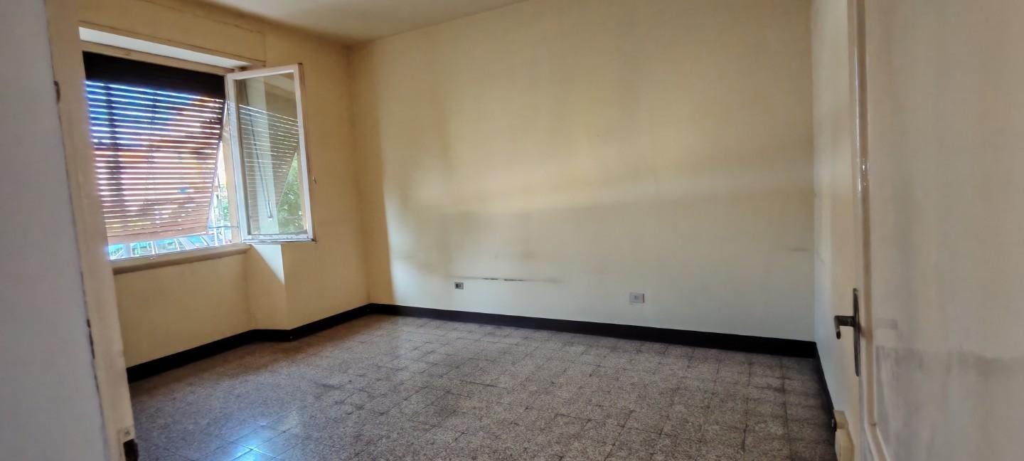 Quadrilocale da ristrutturare a Poggibonsi