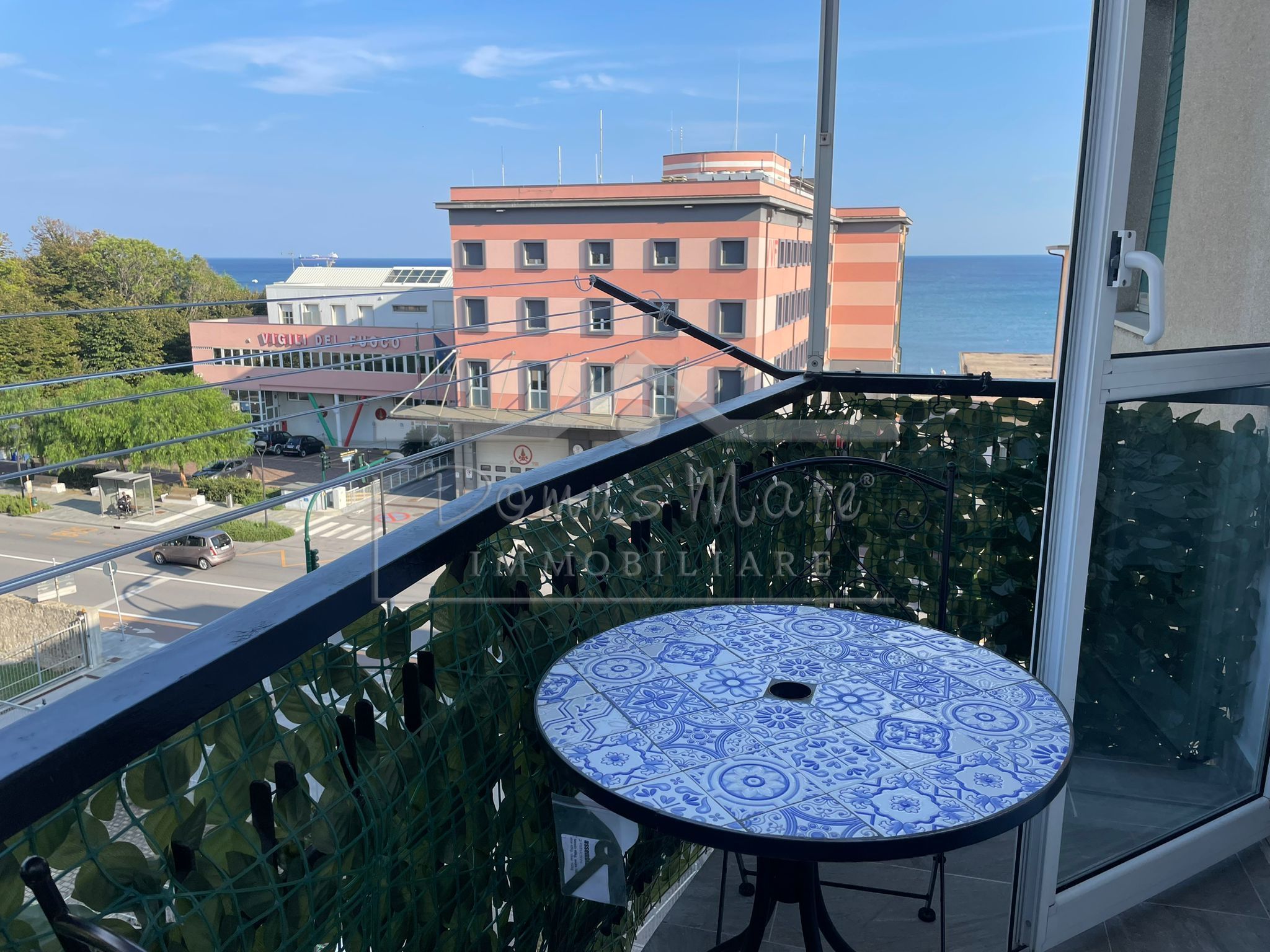Trilocale ristrutturato in via nizza 52b, Savona