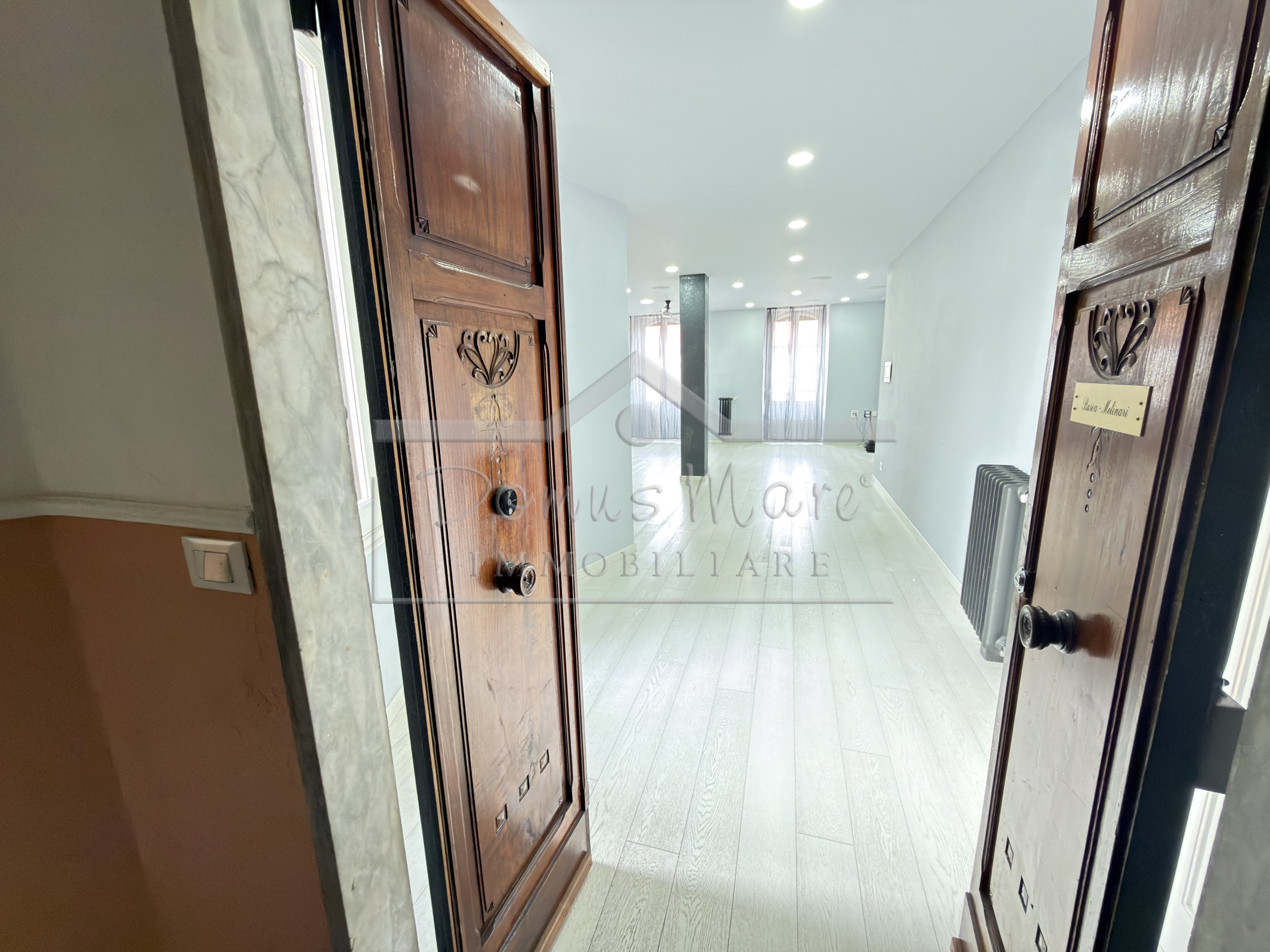 Attico ristrutturato in corso italia 13, Savona