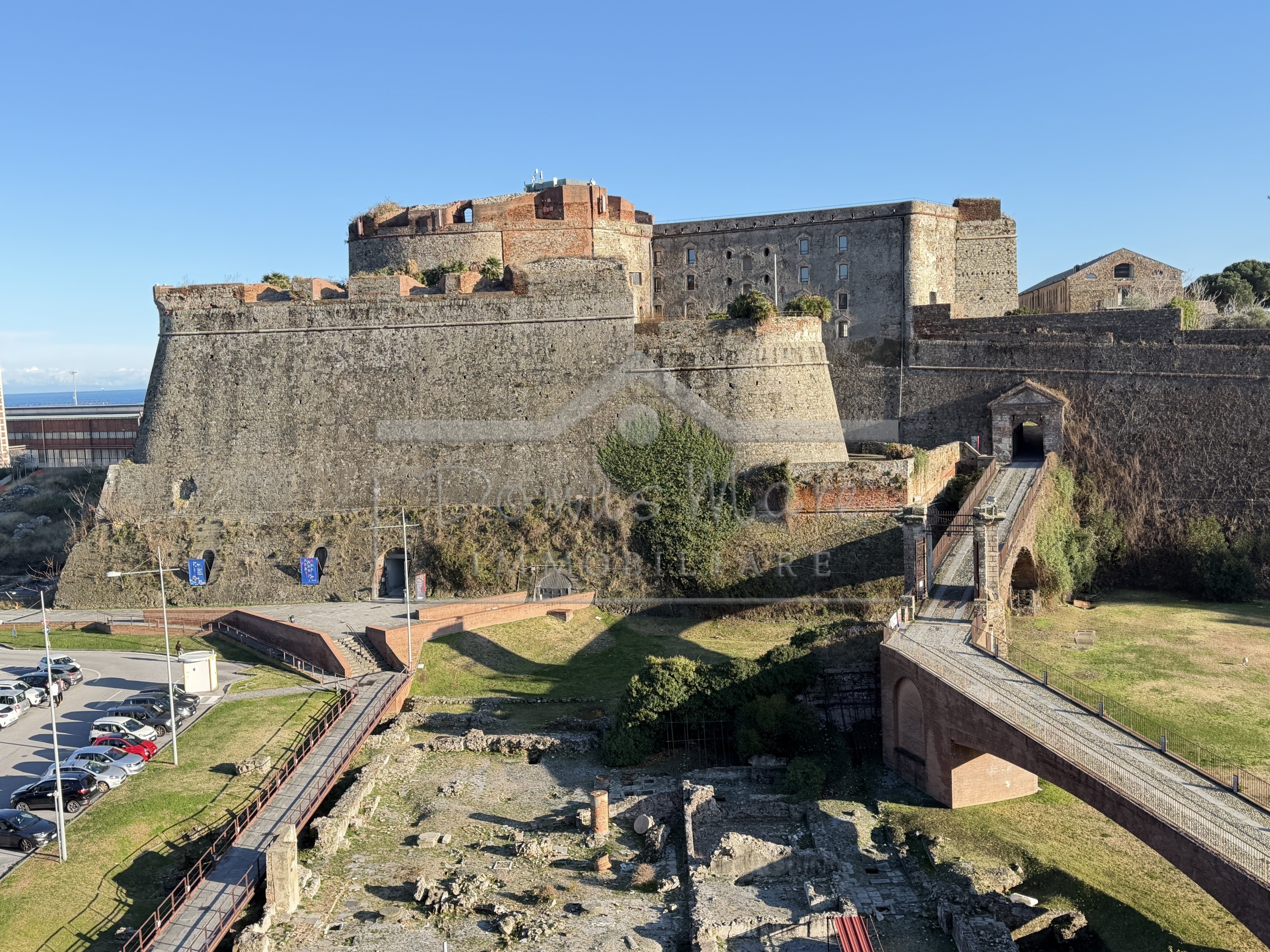 Quadrilocale in affitto a Savona