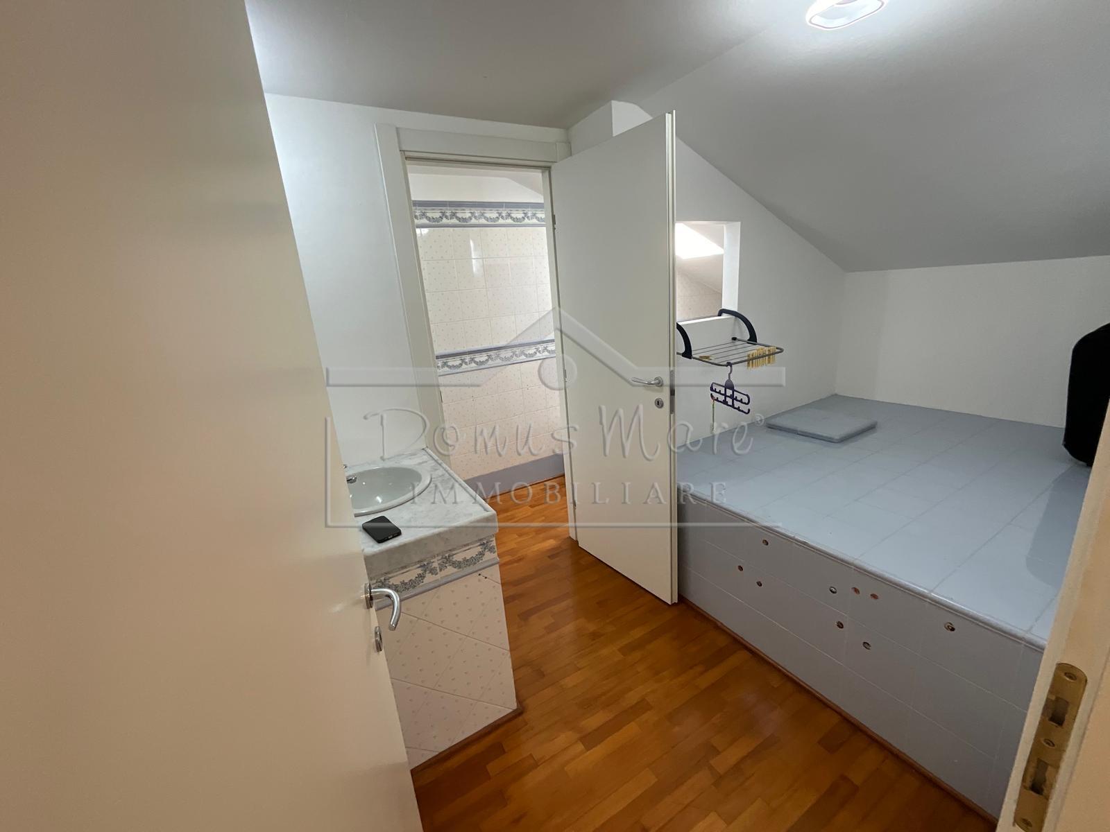 Trilocale in affitto a Savona