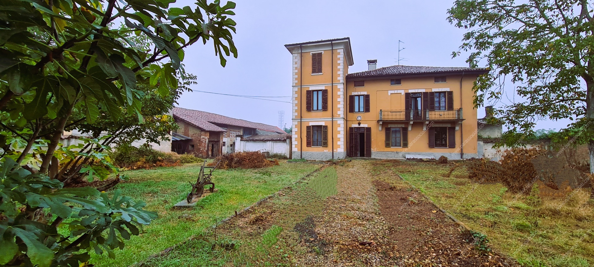 Villa in vendita a Gambarana