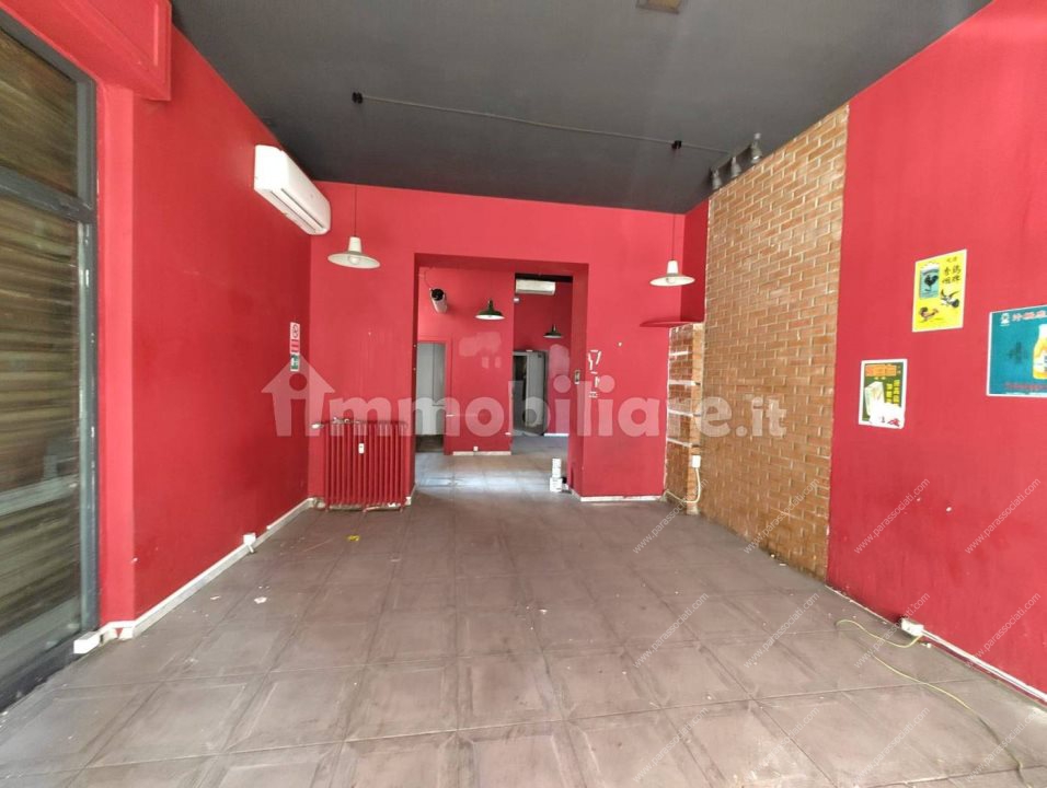 Locale commerciale in vendita, Milano maciachini