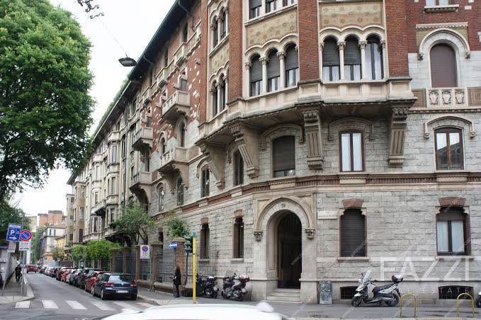 Attivit commerciale classe A4, Milano centro storico