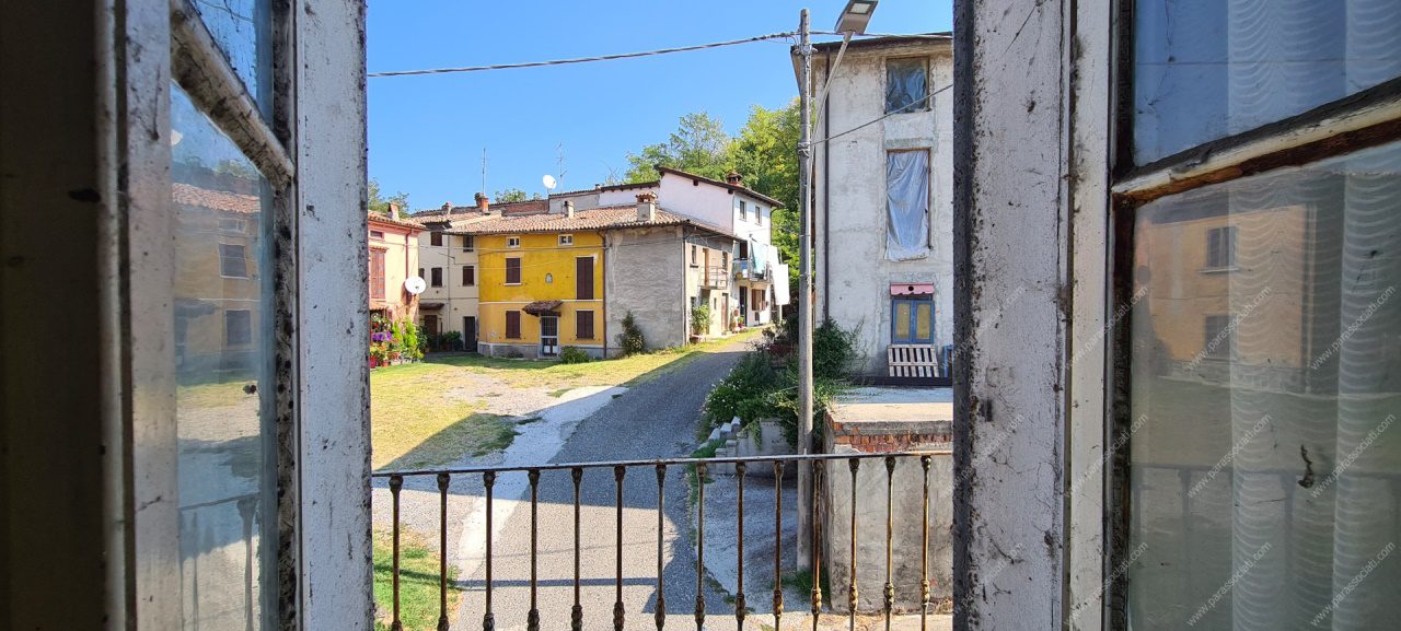 Rustico in vendita a Mont� Beccaria