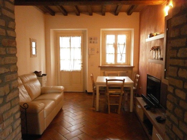 Casa indipendente in vendita a Parma