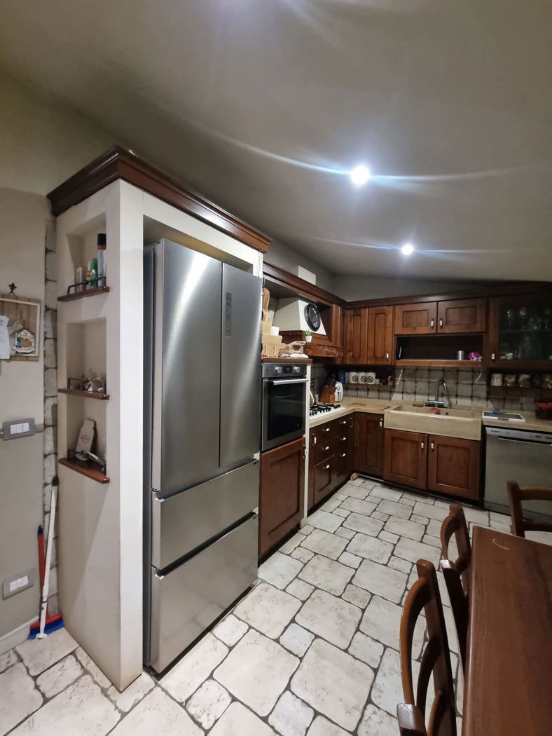 Villa con giardino a Aprilia