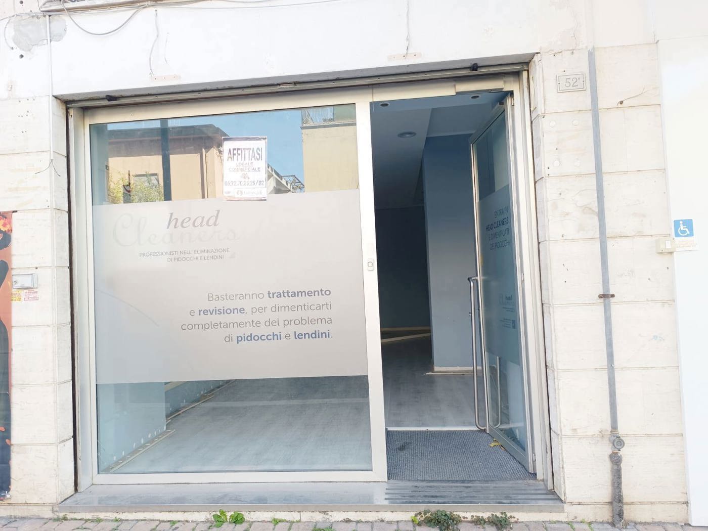 Negozio in affitto a Aprilia