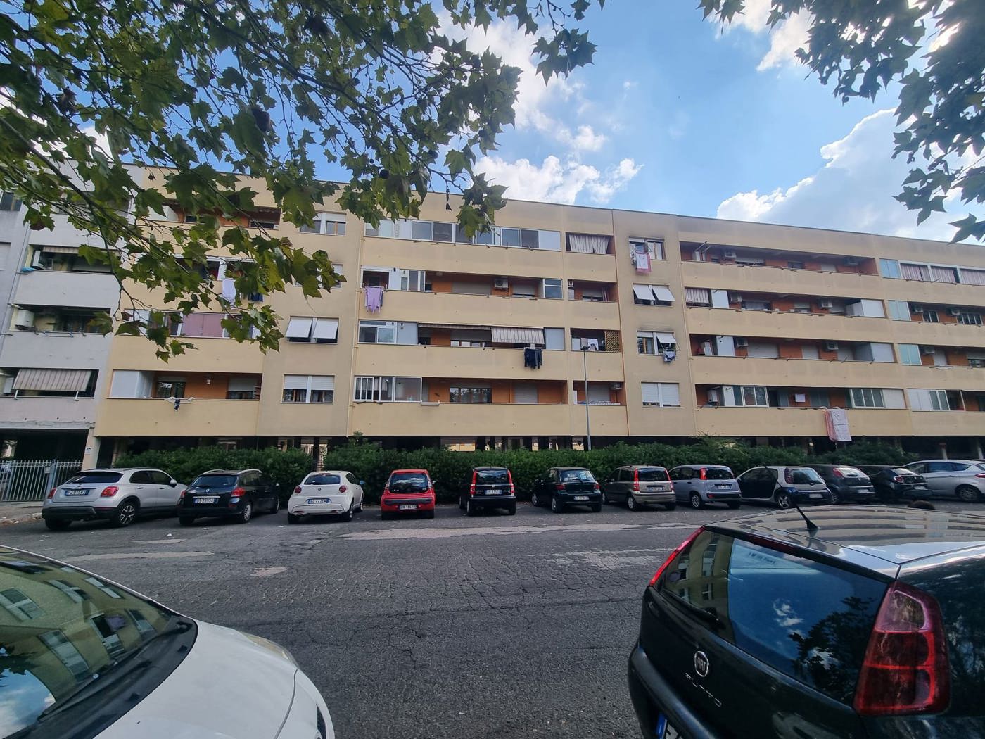 Trilocale da ristrutturare a Aprilia