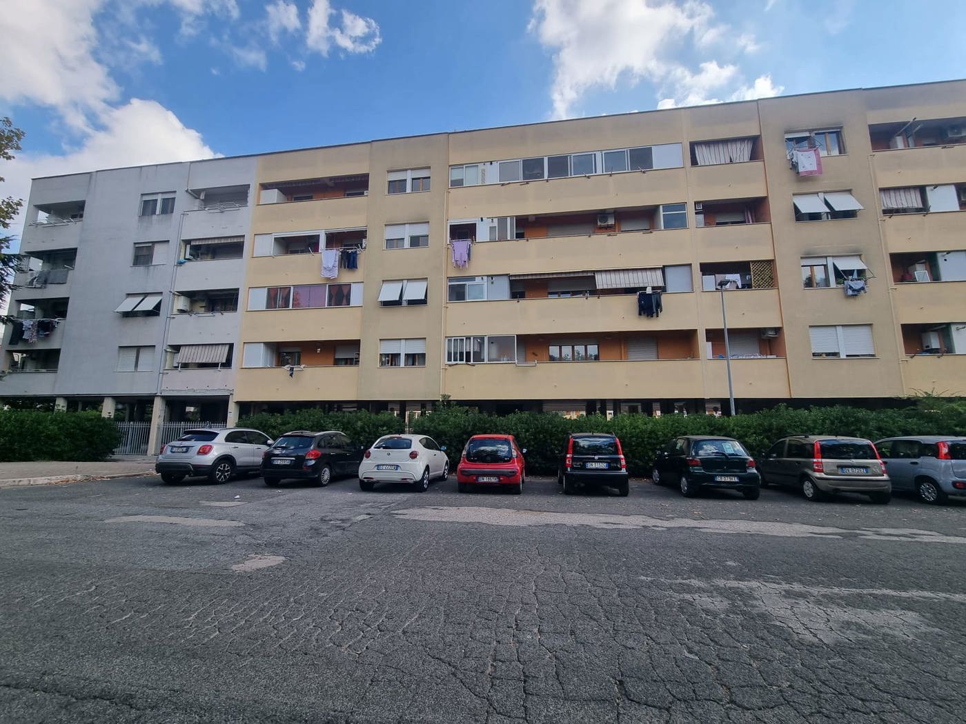 Trilocale da ristrutturare a Aprilia