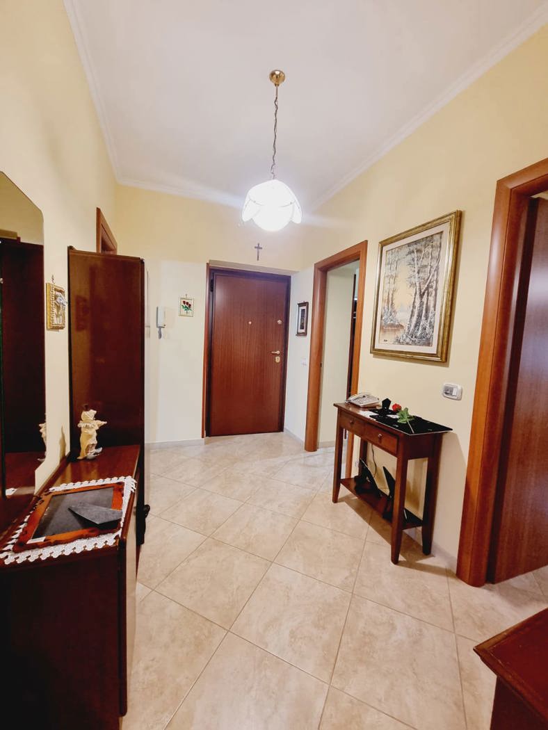 Trilocale in vendita a Aprilia