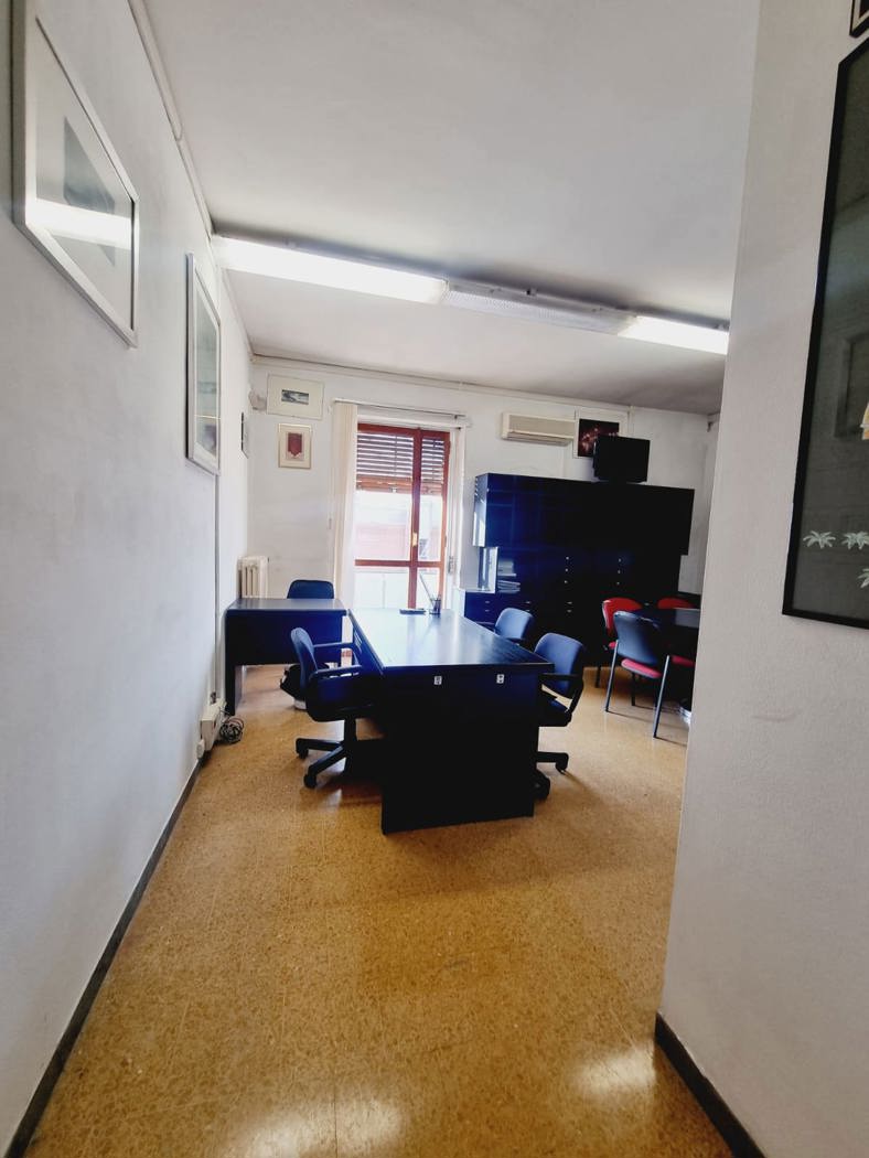 Ufficio in affitto a Aprilia