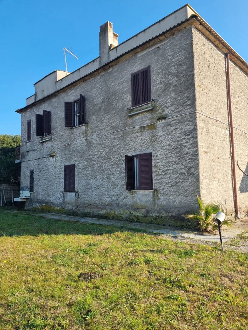 Casa indipendente in vendita a Aprilia