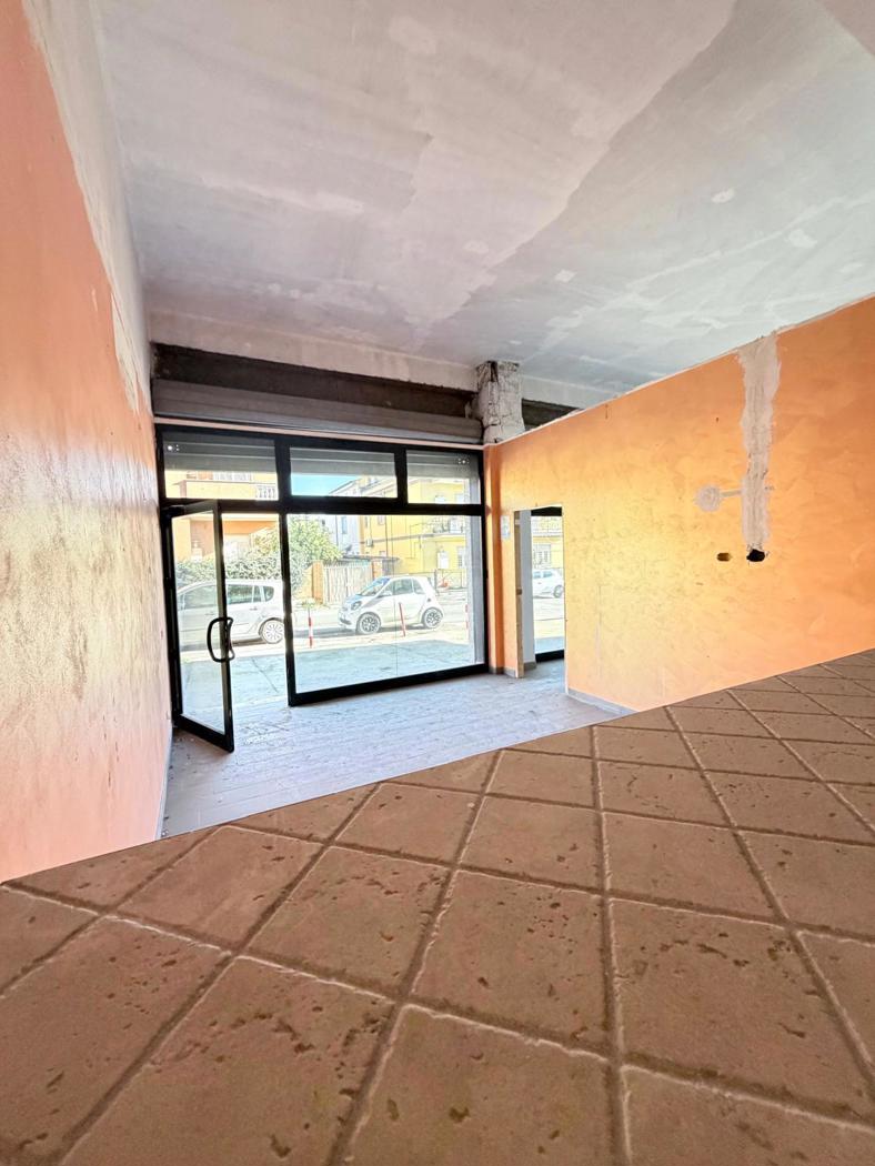 Negozio a basso consumo a Aprilia