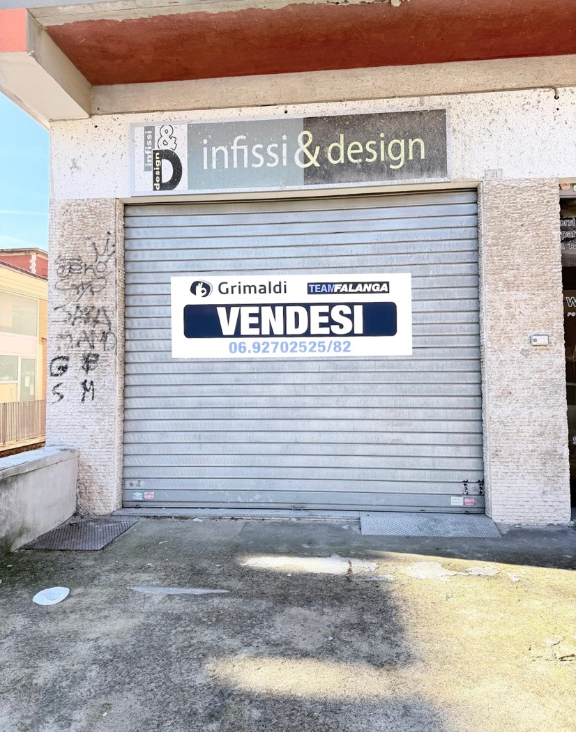 Negozio a basso consumo a Aprilia