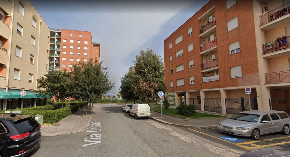 Negozio in affitto a Aprilia