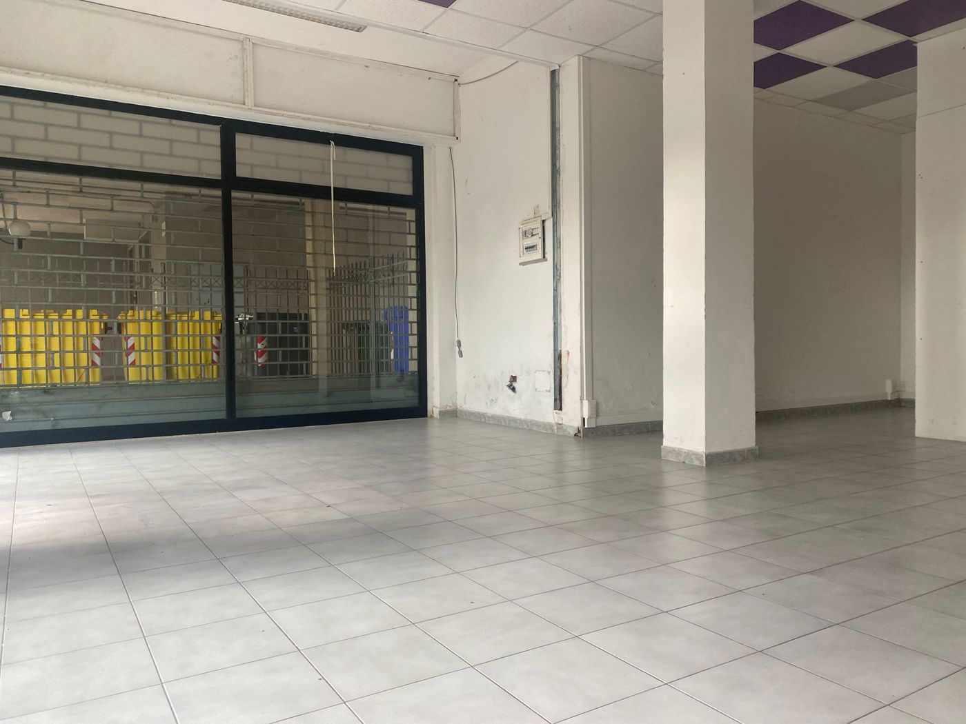 Negozio in affitto a Aprilia