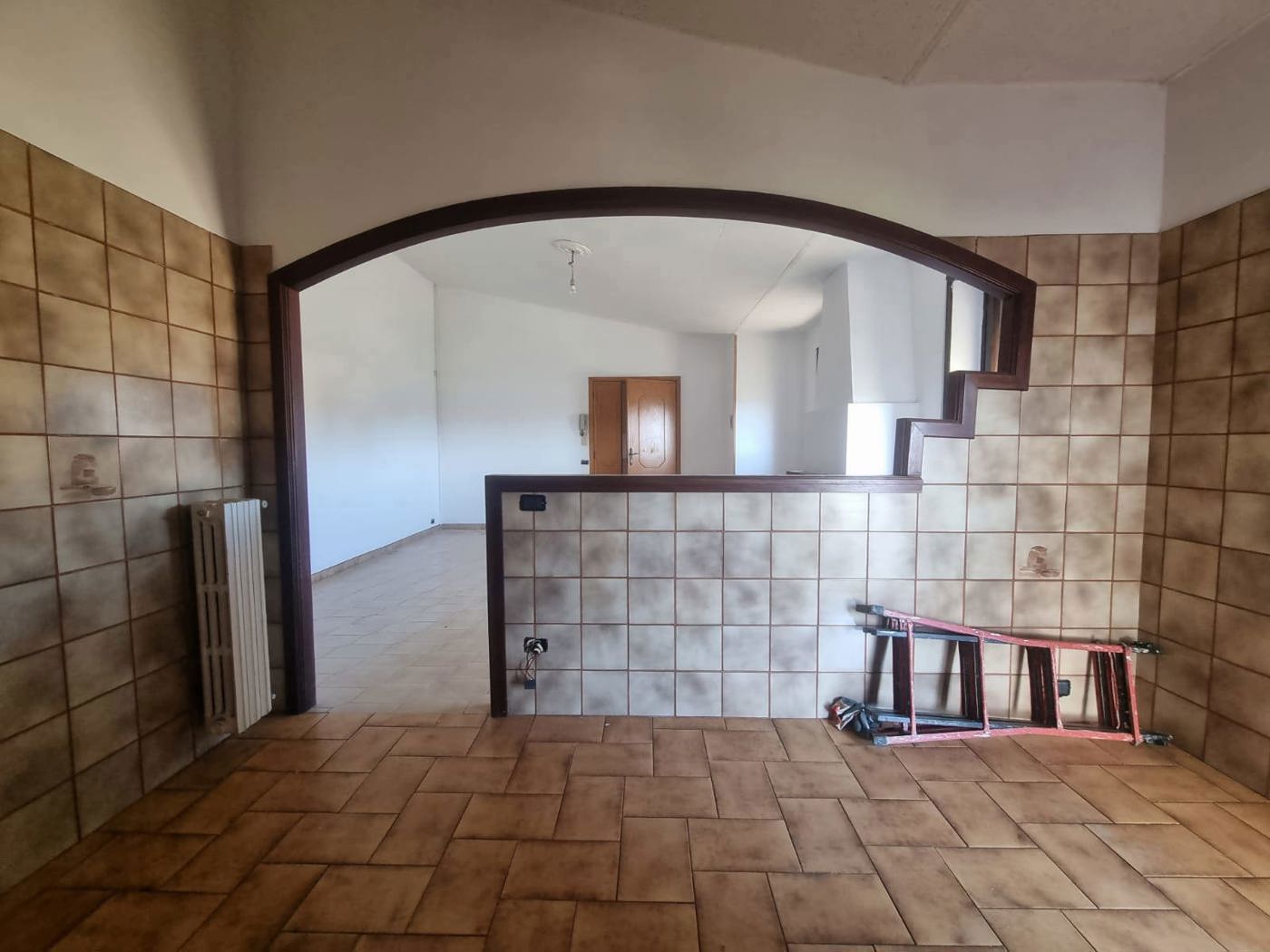 Trilocale con giardino a Aprilia