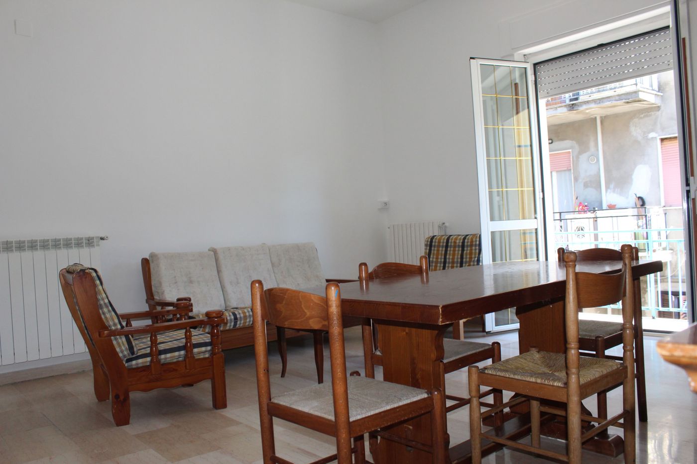 Bilocale arredato in affitto a Aprilia