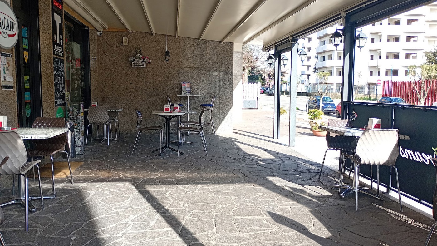 Attivit� commerciale Bar e tabacchi in vendita a Aprilia