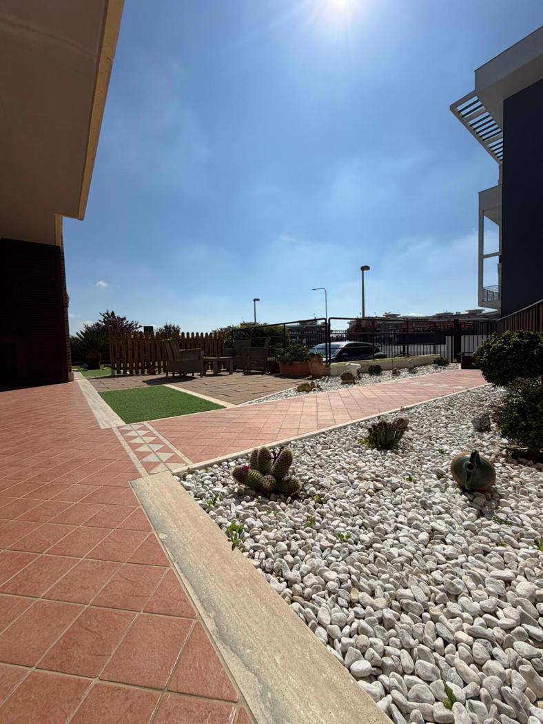 Quadrilocale con giardino a Aprilia