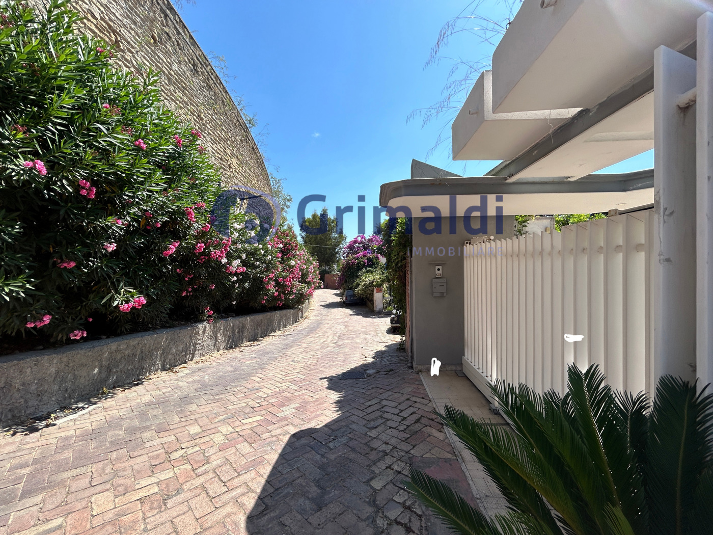 Villa con giardino a Napoli