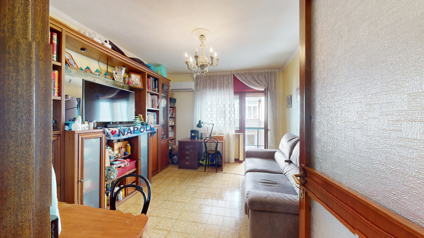 Appartamento in vendita a Napoli