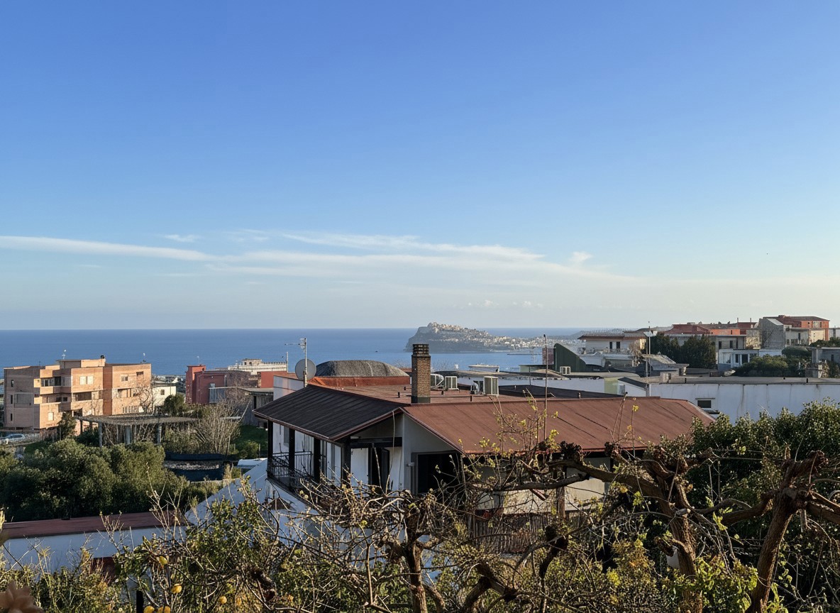 Villa Bifamiliare con giardino a Monte di Procida