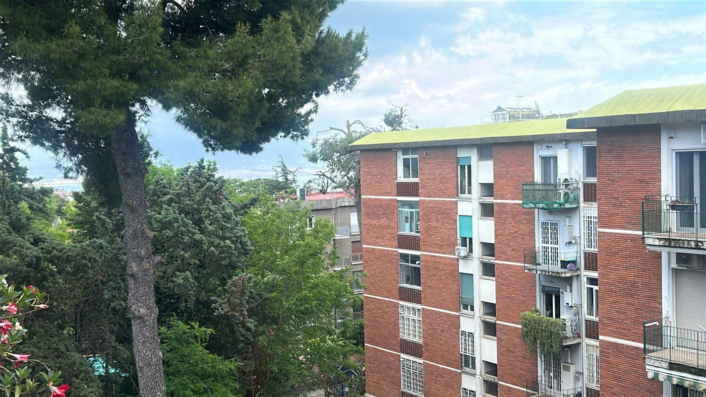 Appartamento in affitto a Napoli