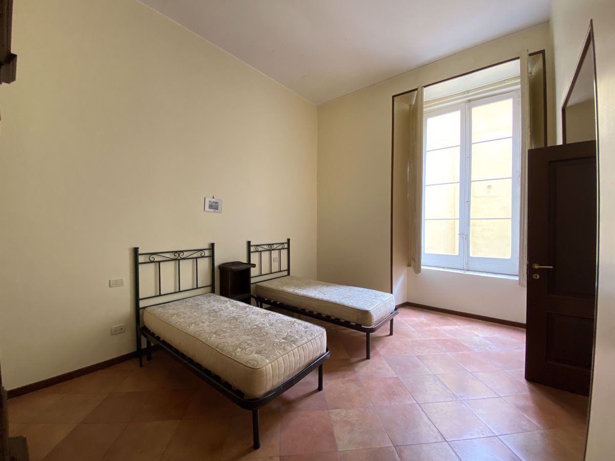 Bilocale ristrutturato a Napoli