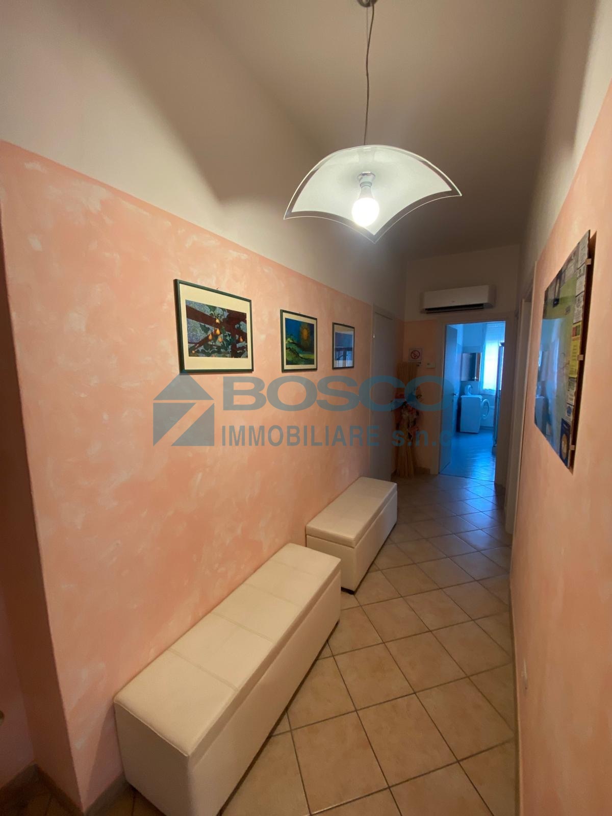 Trilocale ristrutturato in via della croce, La Spezia