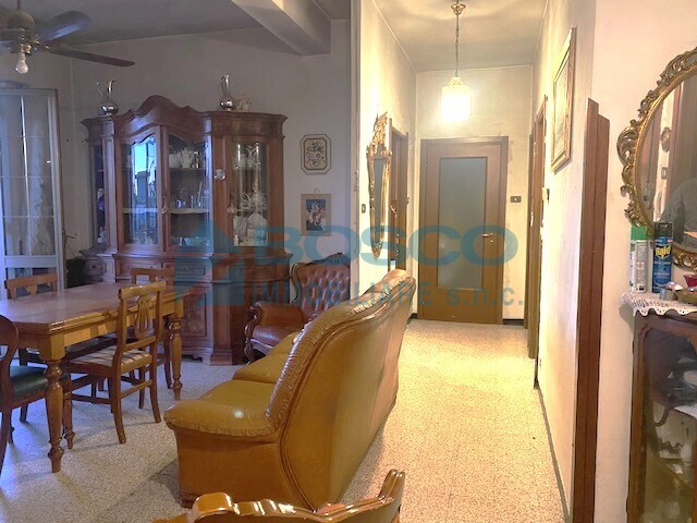 Quadrilocale con terrazzo in via vittorio veneto 259, La Spezia