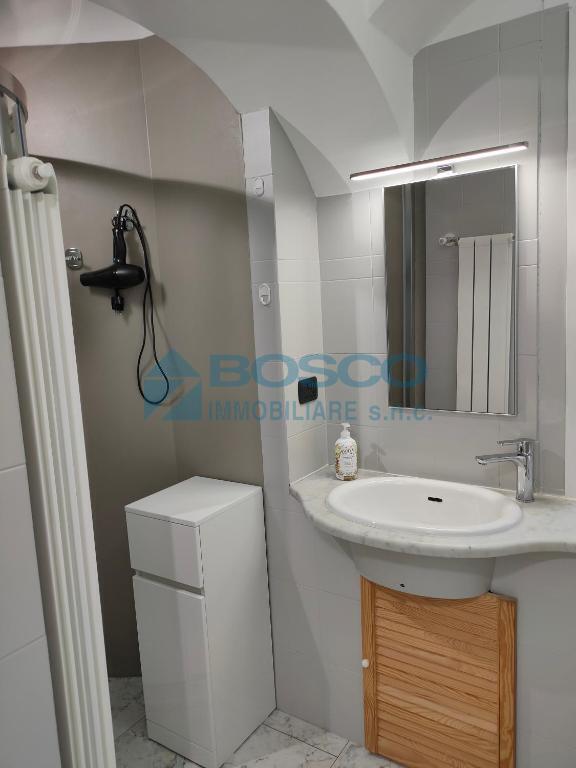 Quadrilocale ristrutturato in viale amendola, La Spezia