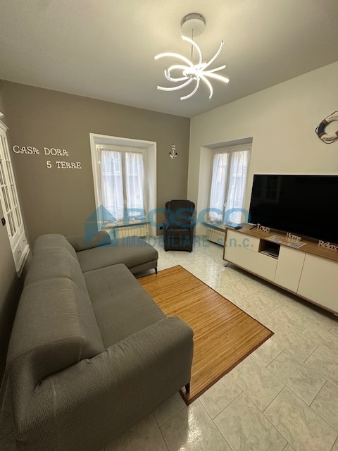 Quadrilocale ristrutturato in viale amendola, La Spezia