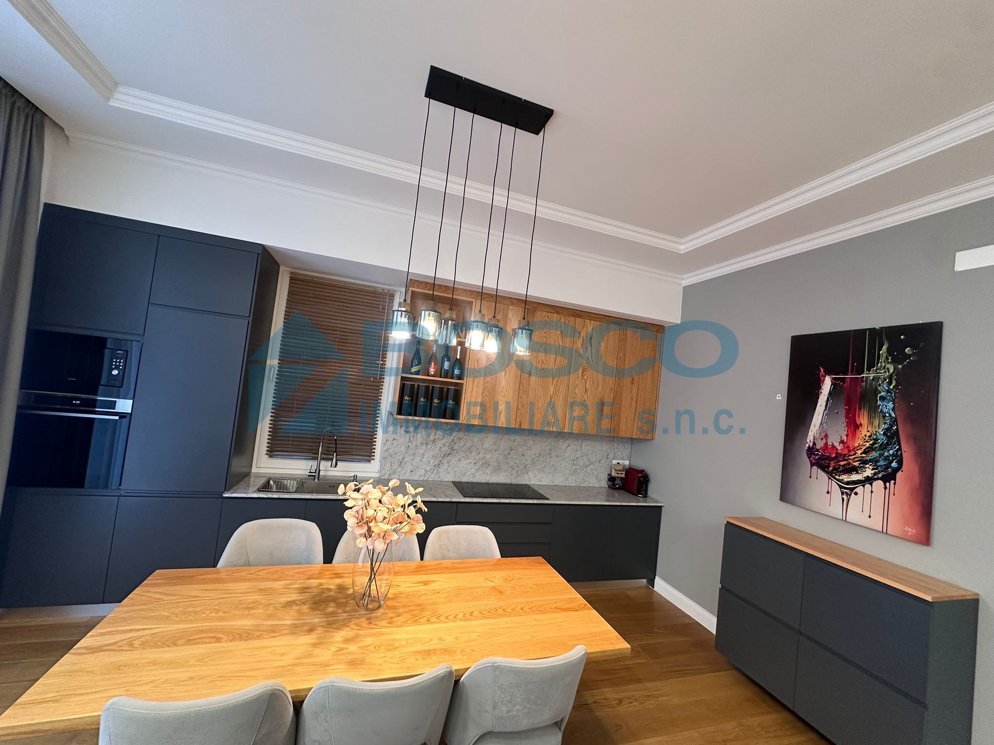 Appartamento ristrutturato in piazza garibaldi, La Spezia