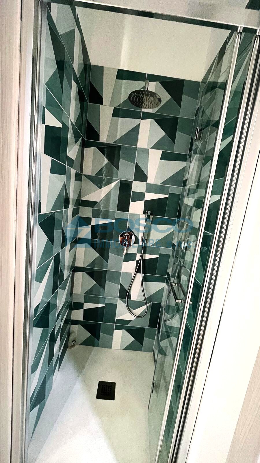 Trilocale ristrutturato in 2 giugno, La Spezia