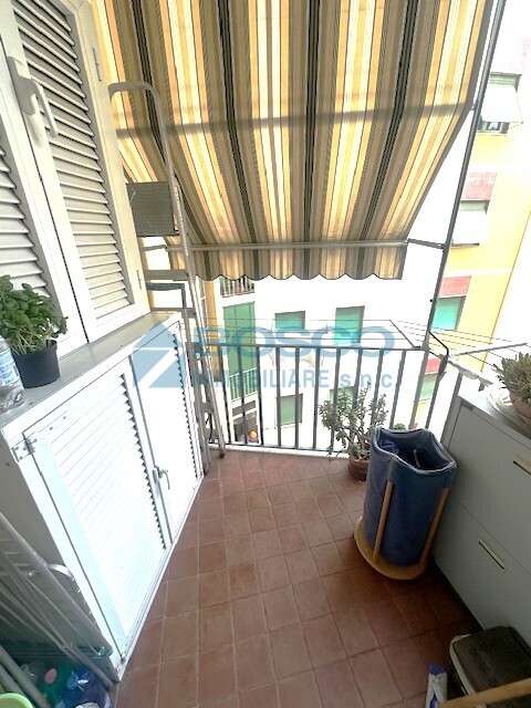 Quadrilocale ristrutturato in via vittorio veneto, La Spezia