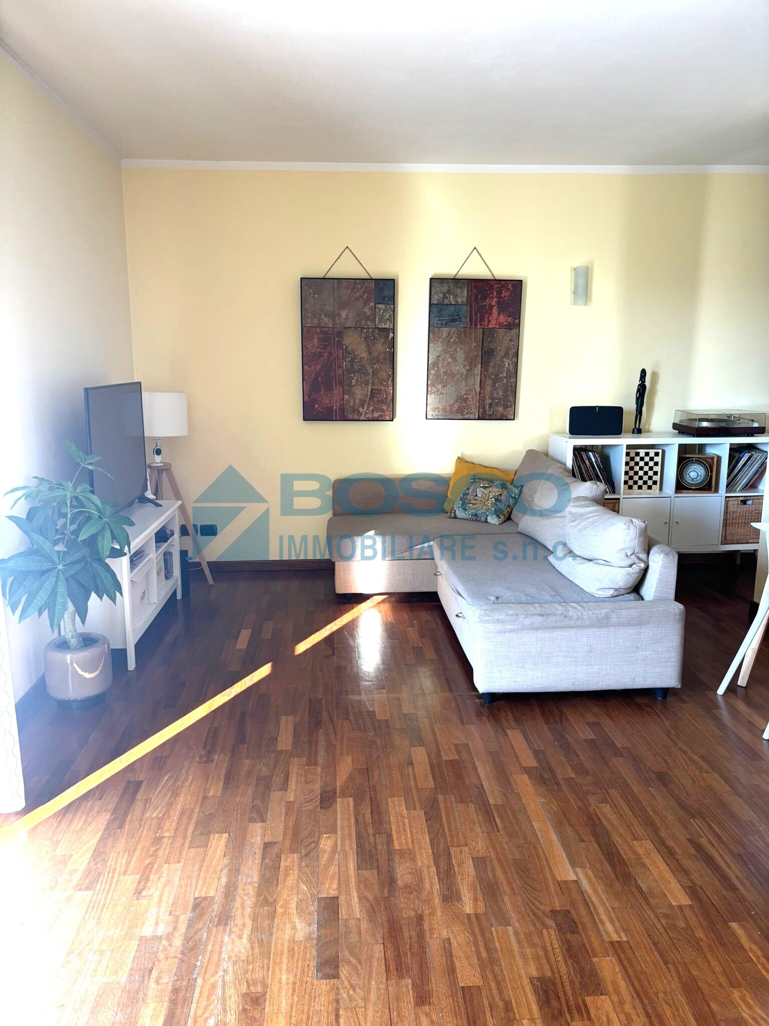 Quadrilocale con giardino in salita ruffino 43, La Spezia