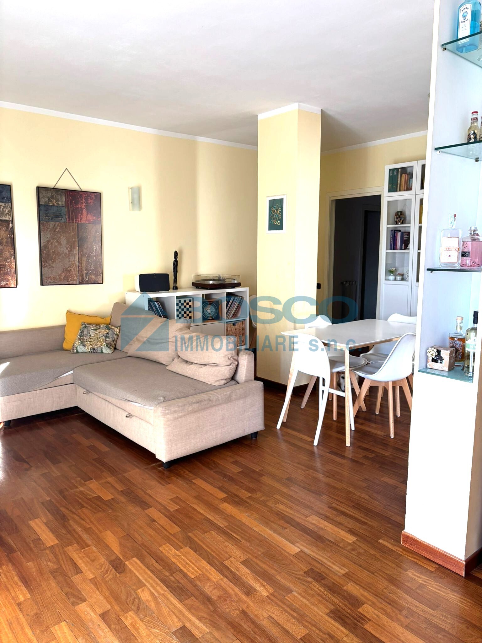 Quadrilocale con giardino in salita ruffino 43, La Spezia