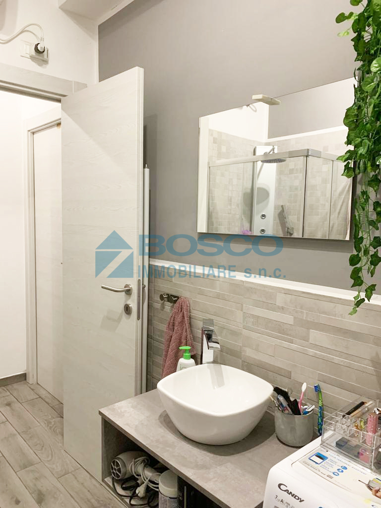 Trilocale ristrutturato in via fiasella 5, La Spezia