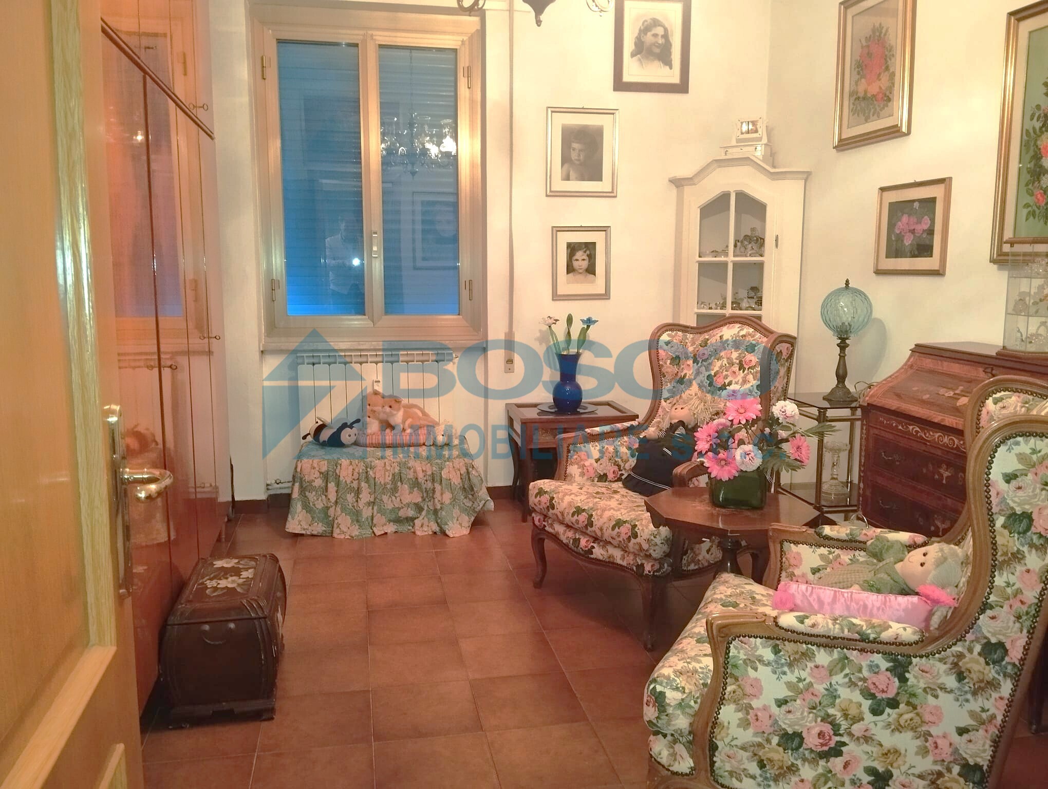 Appartamento con terrazzo in via gaetano donizetti, La Spezia