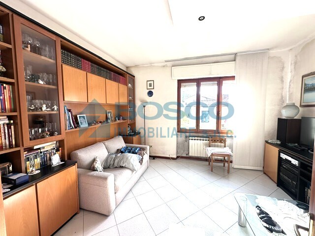Trilocale con box doppio in via monte picchiara 14b, La Spezia