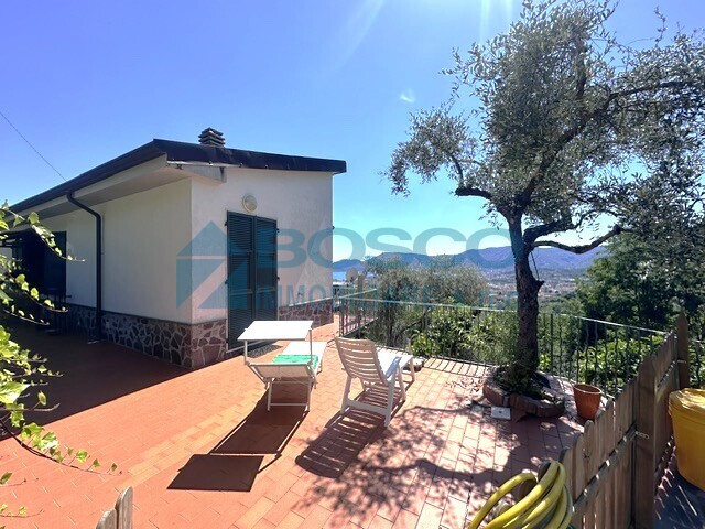 Casa indipendente vista mare a La Spezia