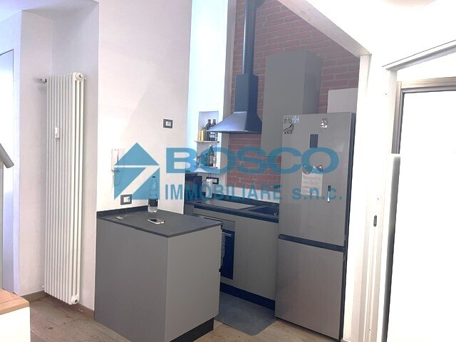 Loft ristrutturato in viale san bartolomeo 199, La Spezia