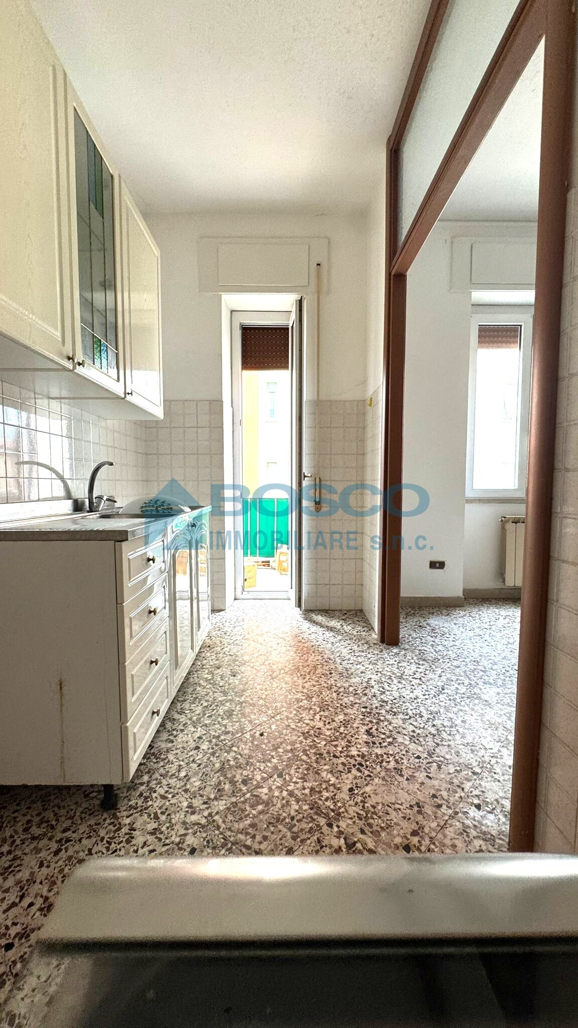 Appartamento da ristrutturare in via vincenzo bellini, La Spezia