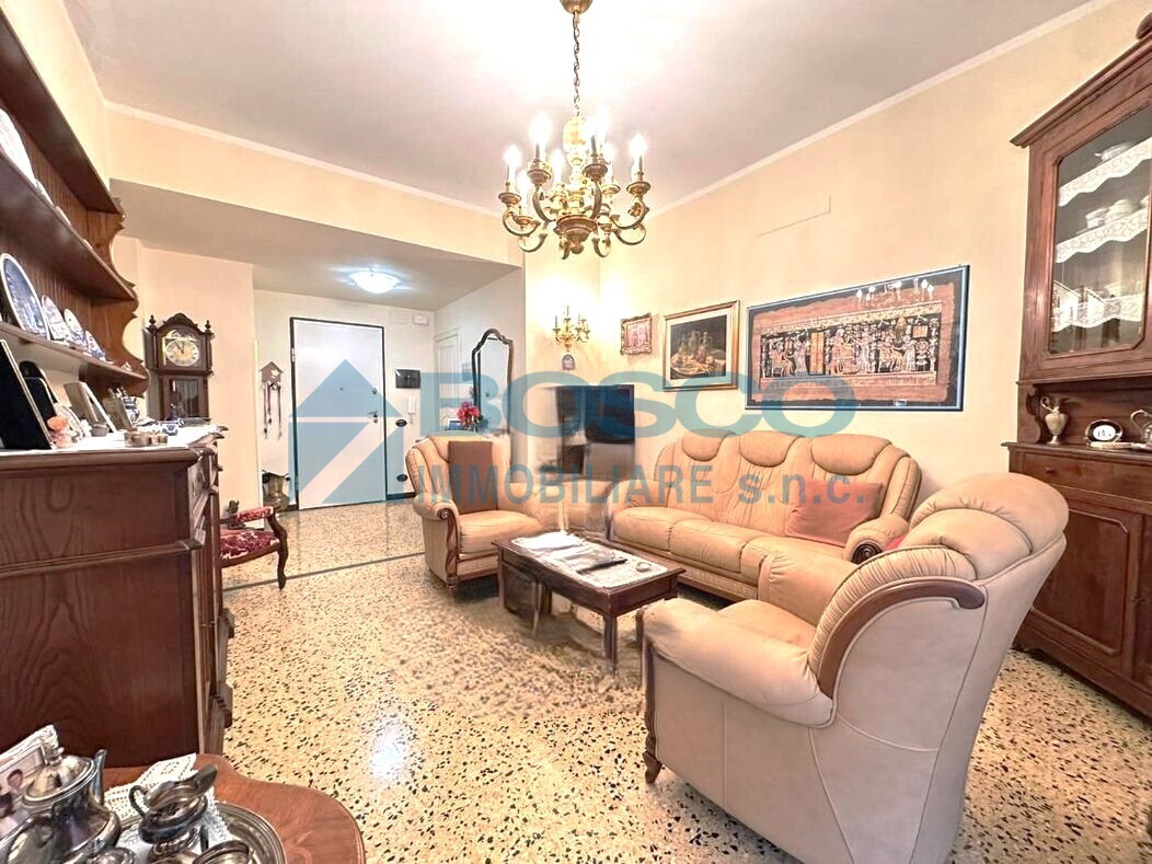 Appartamento con terrazzo in via vittorio veneto 253, La Spezia
